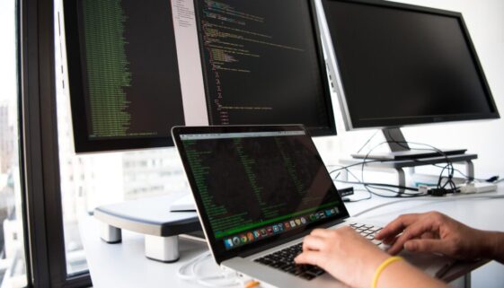 computerconnectiondata1181675