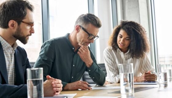 Vale-a-pena-ter-um-programa-de-gestao-de-rastreadores